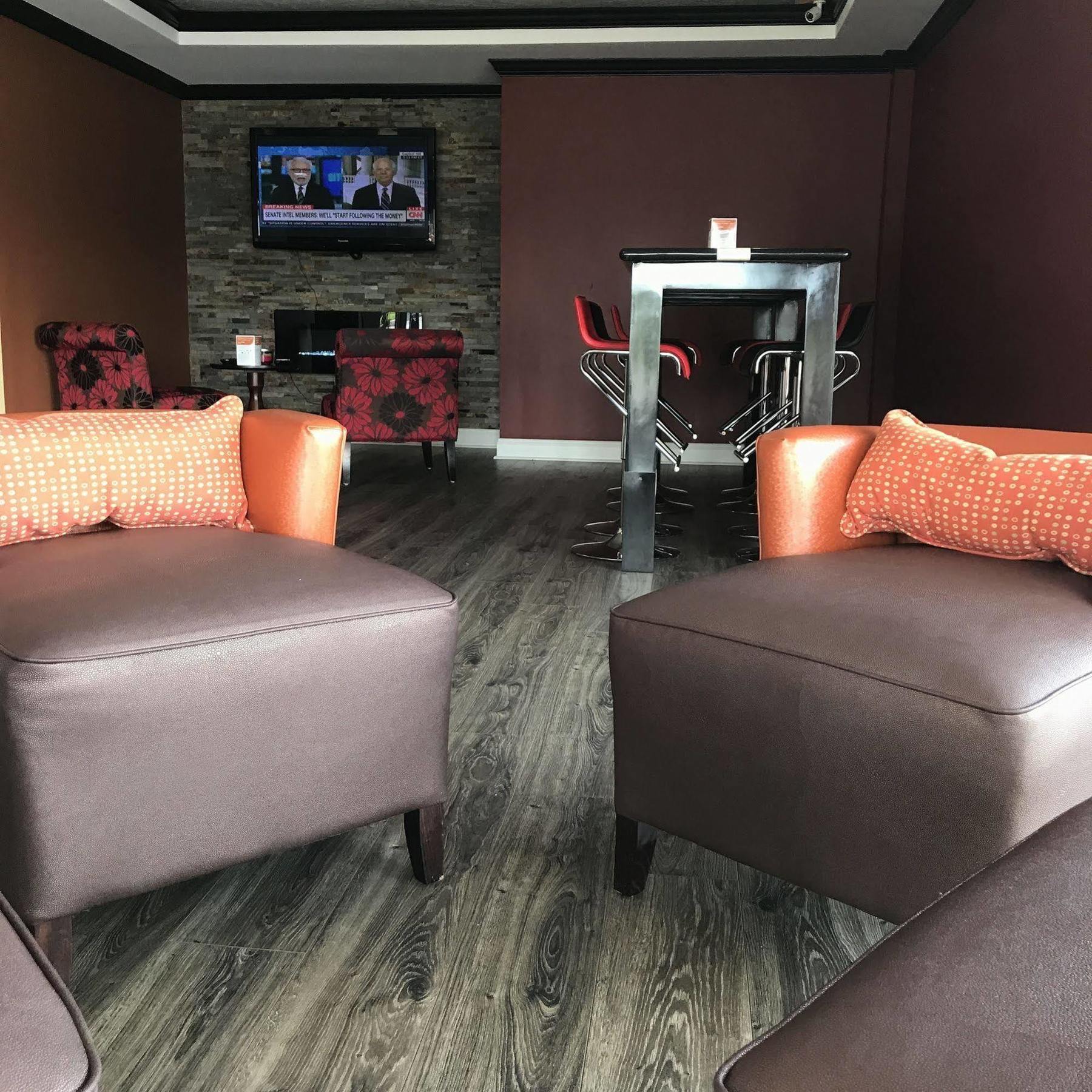 Milan Inn & Suites المظهر الخارجي الصورة