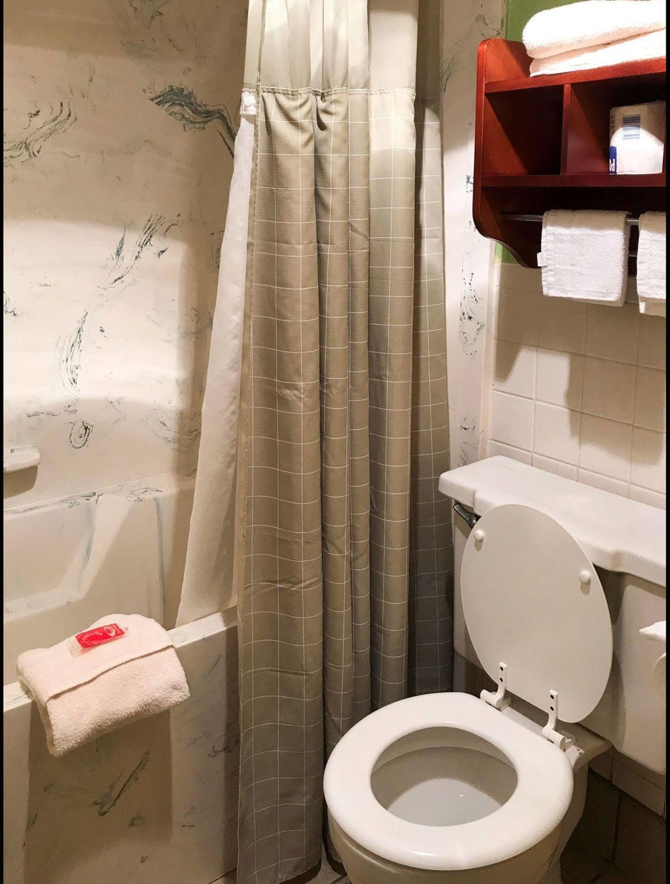 Milan Inn & Suites المظهر الخارجي الصورة