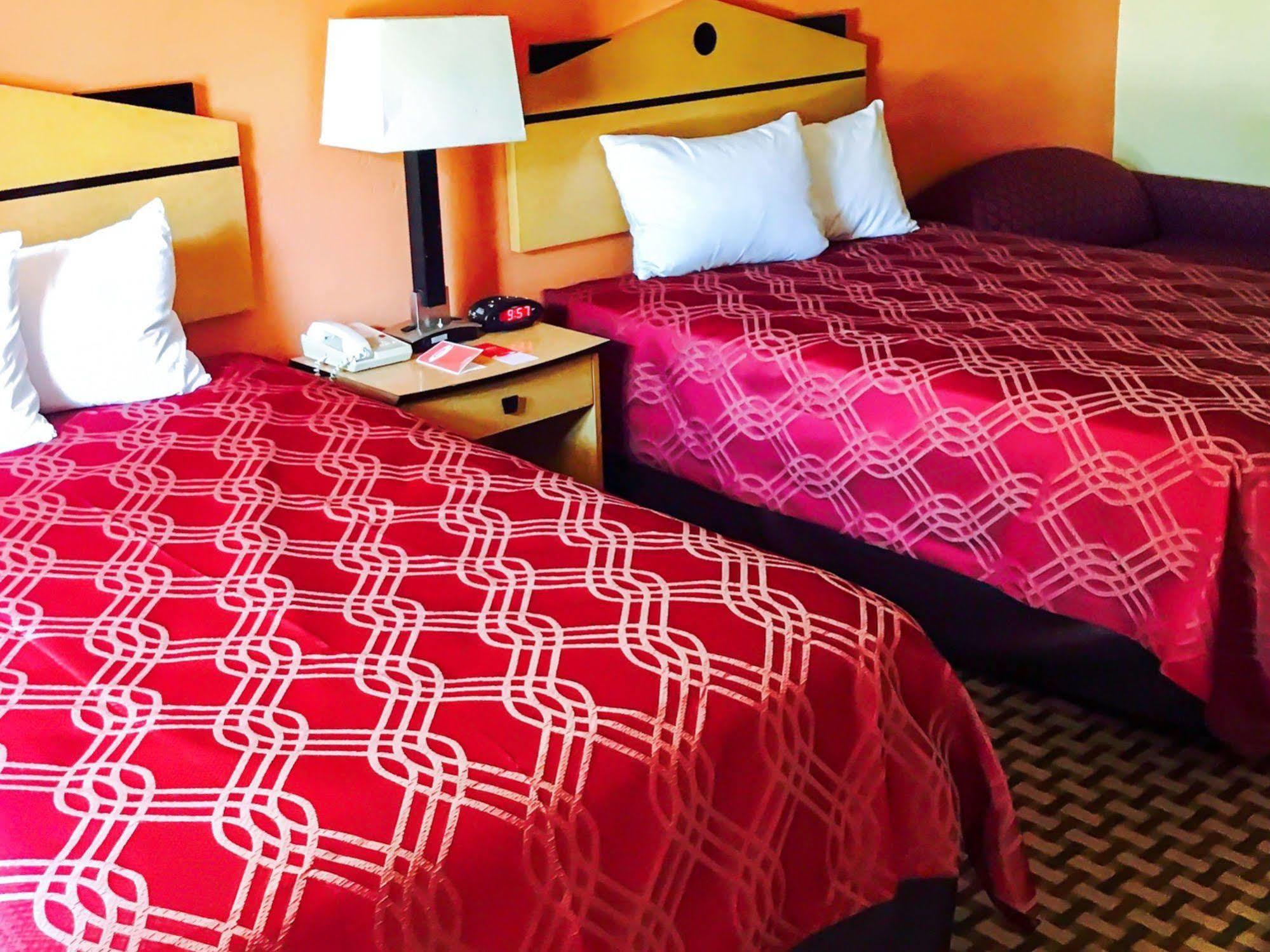Milan Inn & Suites المظهر الخارجي الصورة